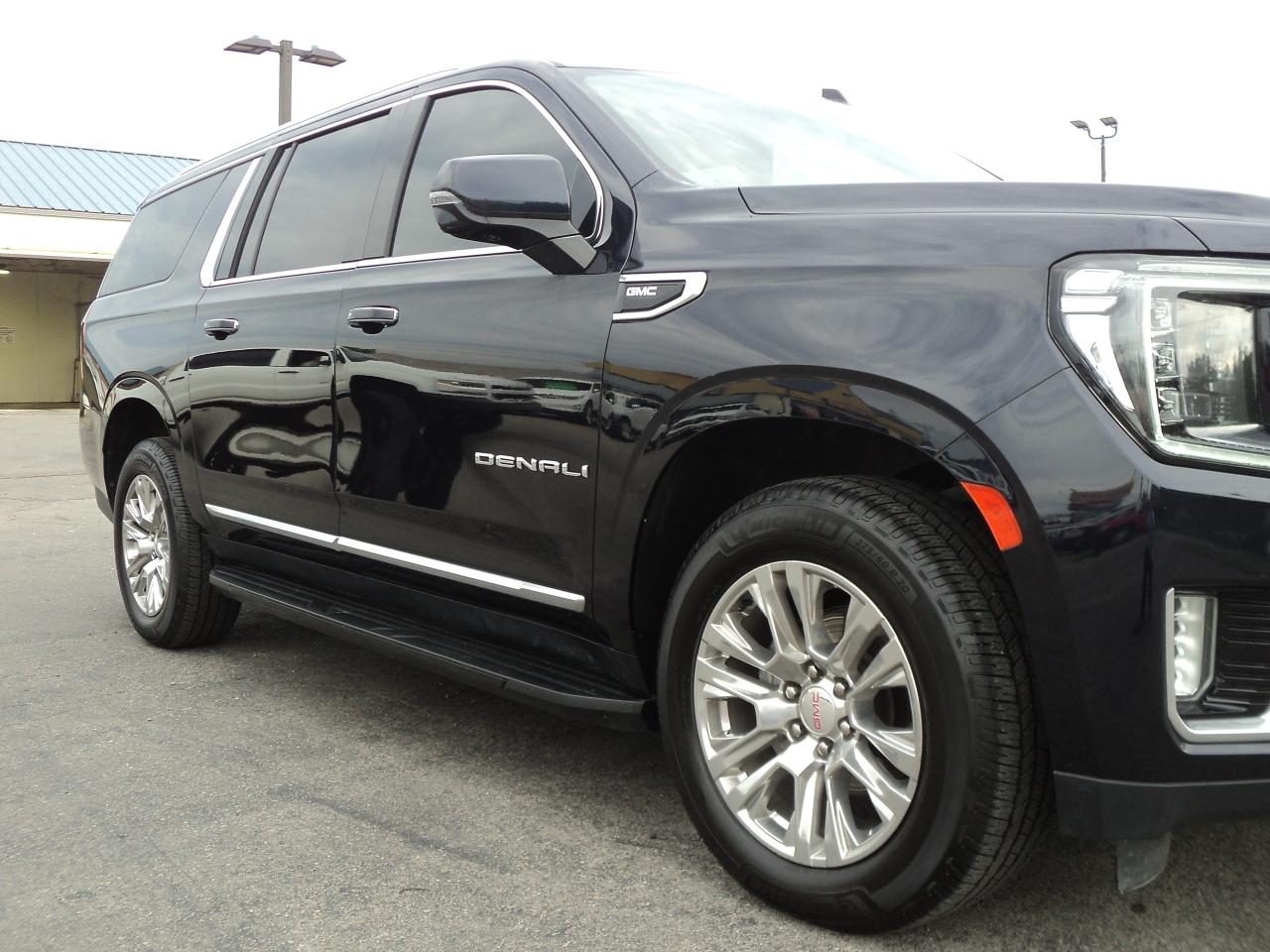 2021 GMC Yukon XL Denali 4WD 6.2L8cyl RoofNavLeatherHeatedCoolSeats - Photo #32