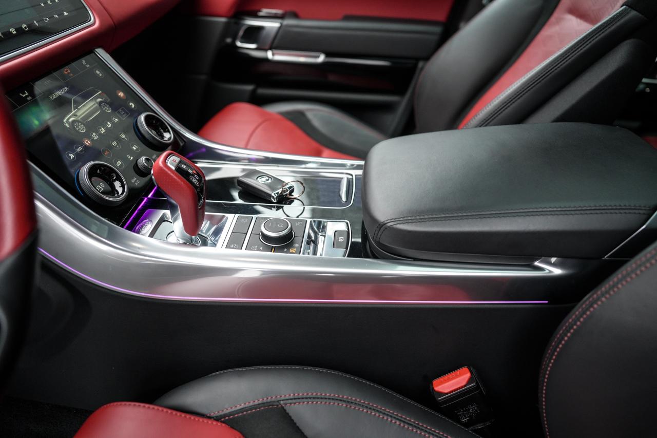 2019 Land Rover Range Rover Sport SVR - Photo #18