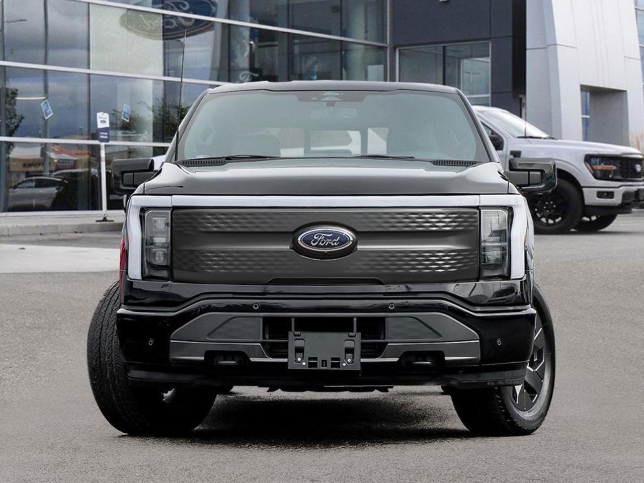 New 2025 Ford F-150 Lightning Flash Factory Order - Arriving Soon - 312A | 123KWH EXT | Tow PKG | Tailgate Step for sale in Winnipeg, MB