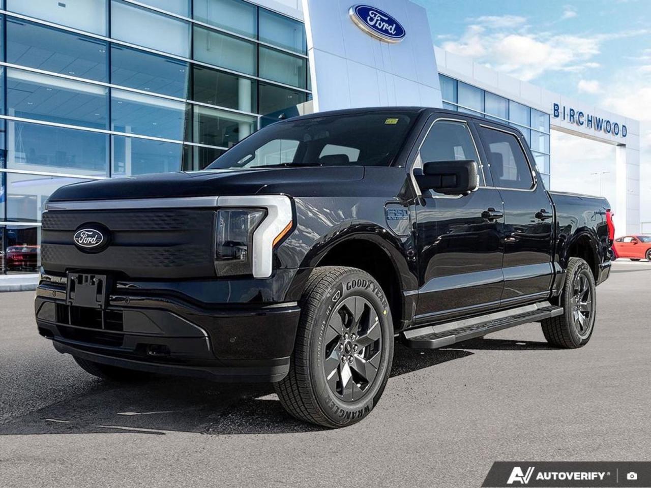 New 2025 Ford F-150 Lightning Flash 312A | 123KWH EXT | Tow PKG | Tailgate Step for sale in Winnipeg, MB