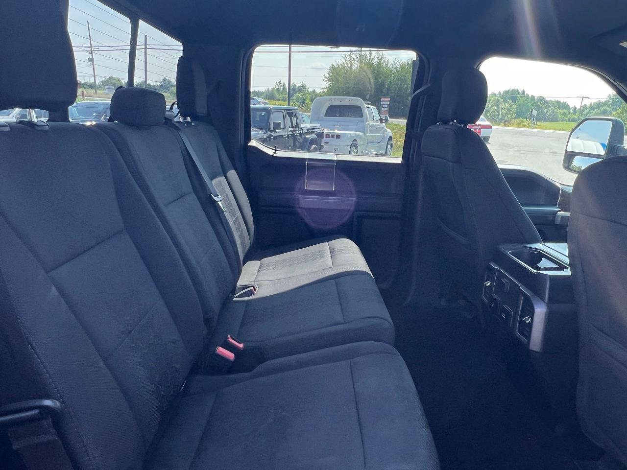 2018 Ford F-150 XLT Photo4