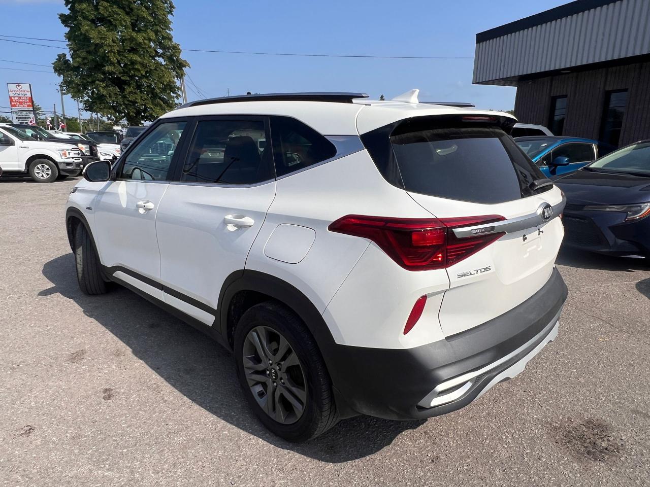 2021 Kia Seltos EX - Photo #3