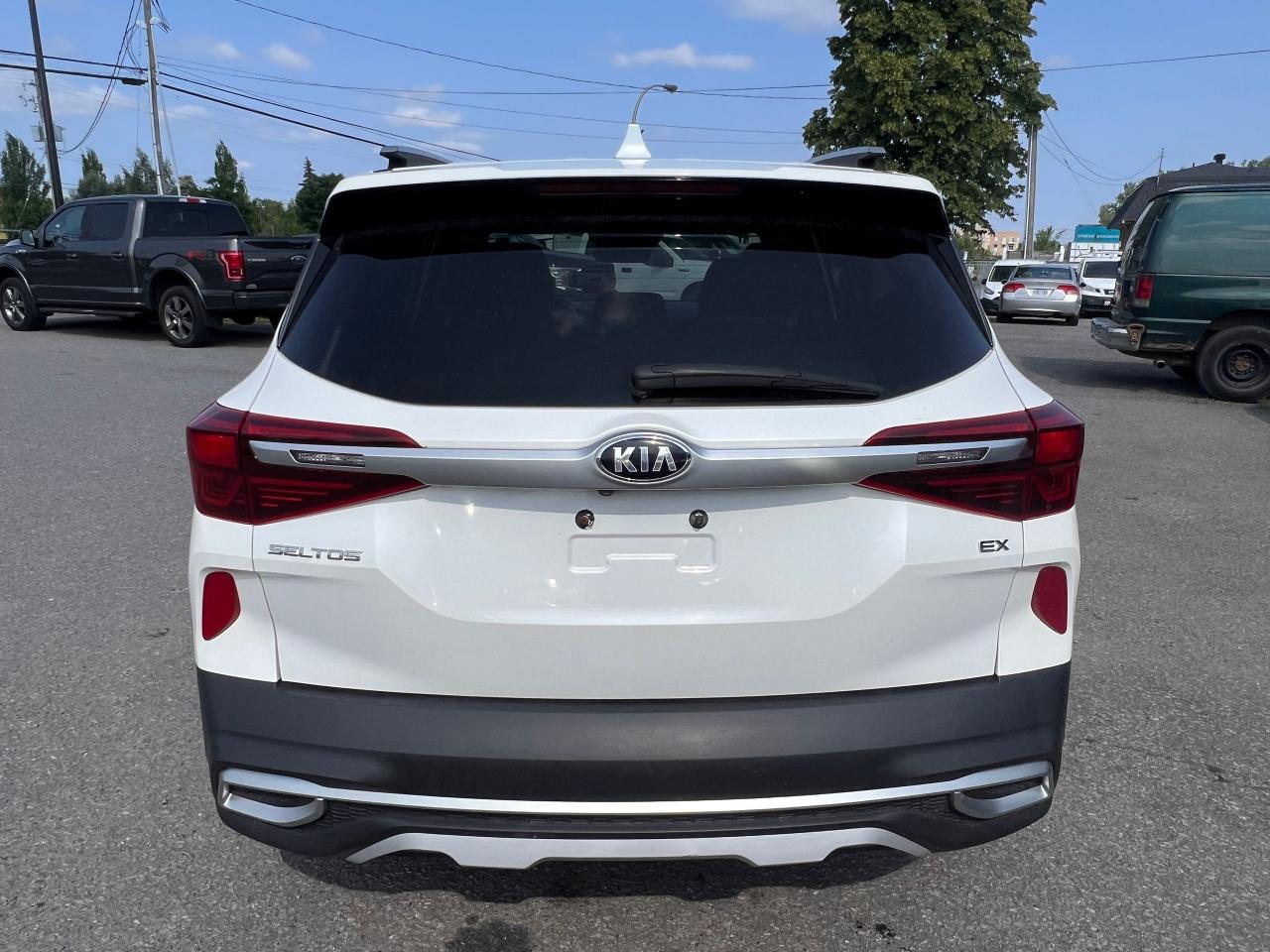 2021 Kia Seltos EX - Photo #4