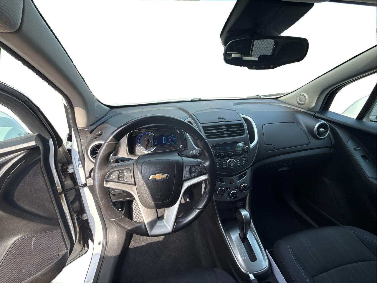 2015 Chevrolet Trax 1LT - Photo #16