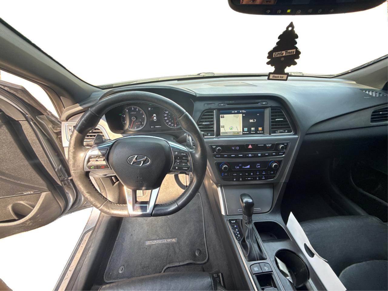 2016 Hyundai Sonata Sport / Sport w/ Premium Pkg, Sport w/ Tech Pkg / Limited / Limited w/Tech Pkg / Limited w/Ultimate Pkg / Sport 2.0T / Limited 2.0T - Photo #20