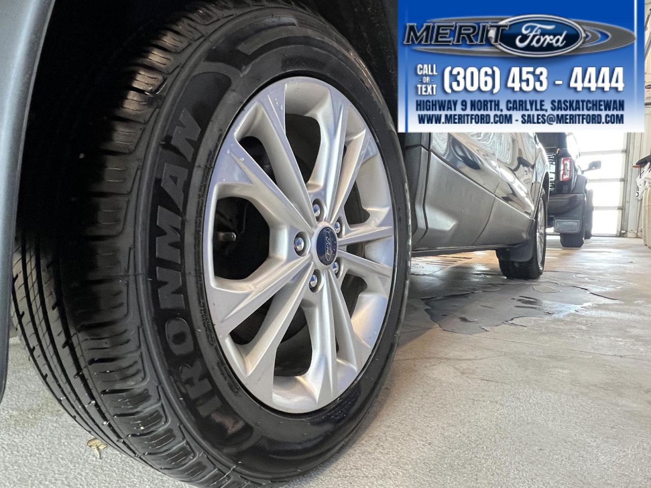 2017 Ford Escape SE Pre-Winter Clearance Sale Photo5