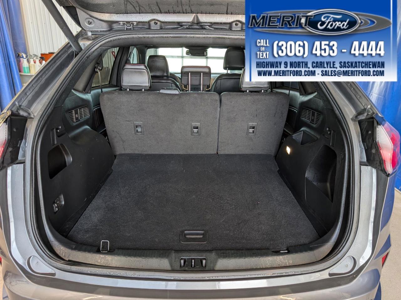 2024 Ford Edge ST Line **COLD WEATHER PACKAGE** Photo5