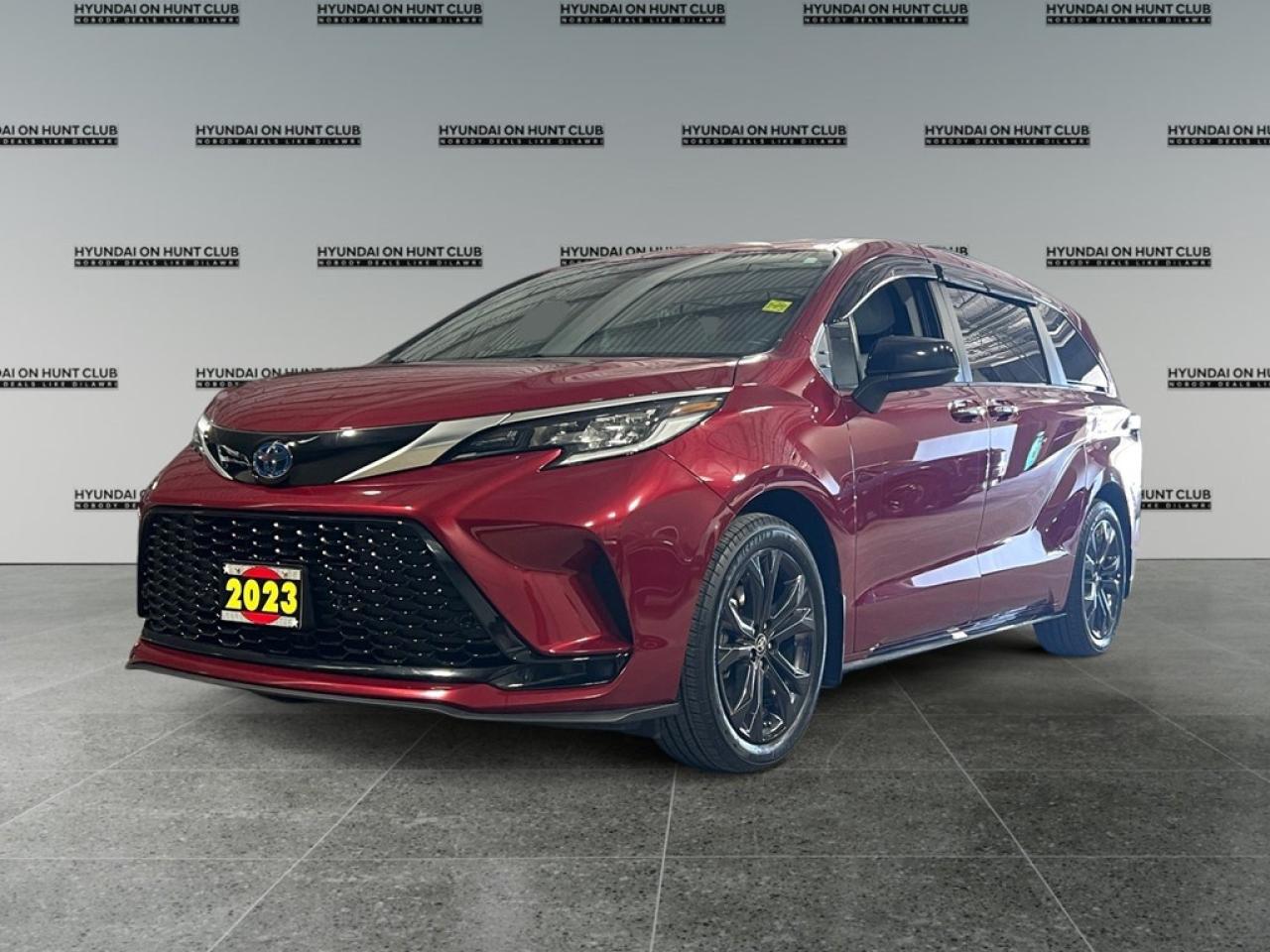 Used 2023 Toyota Sienna XSE 7-Passenger FWD for sale in Nepean, ON