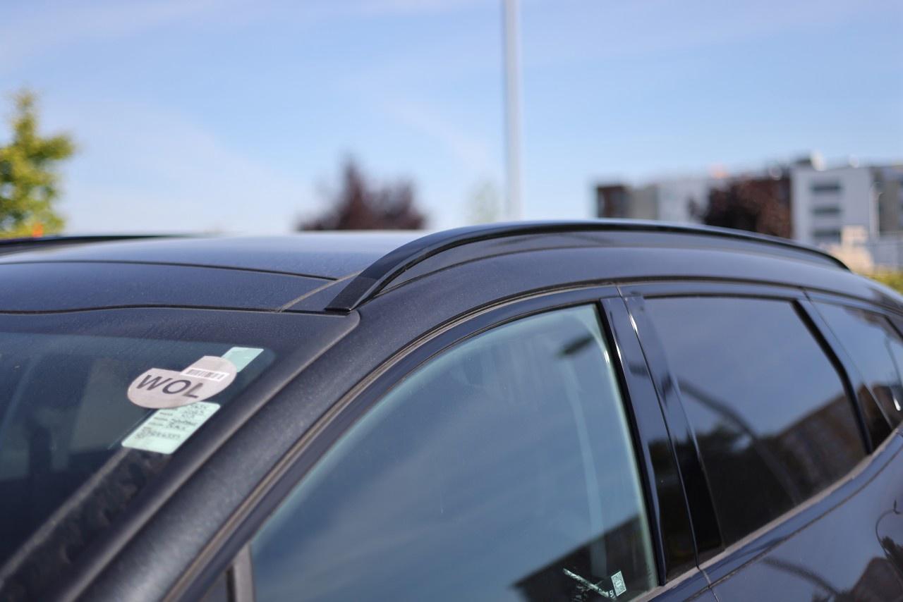 2025 Kia Sportage Plug-In Hybrid SX AWD w/Black Interior Photo