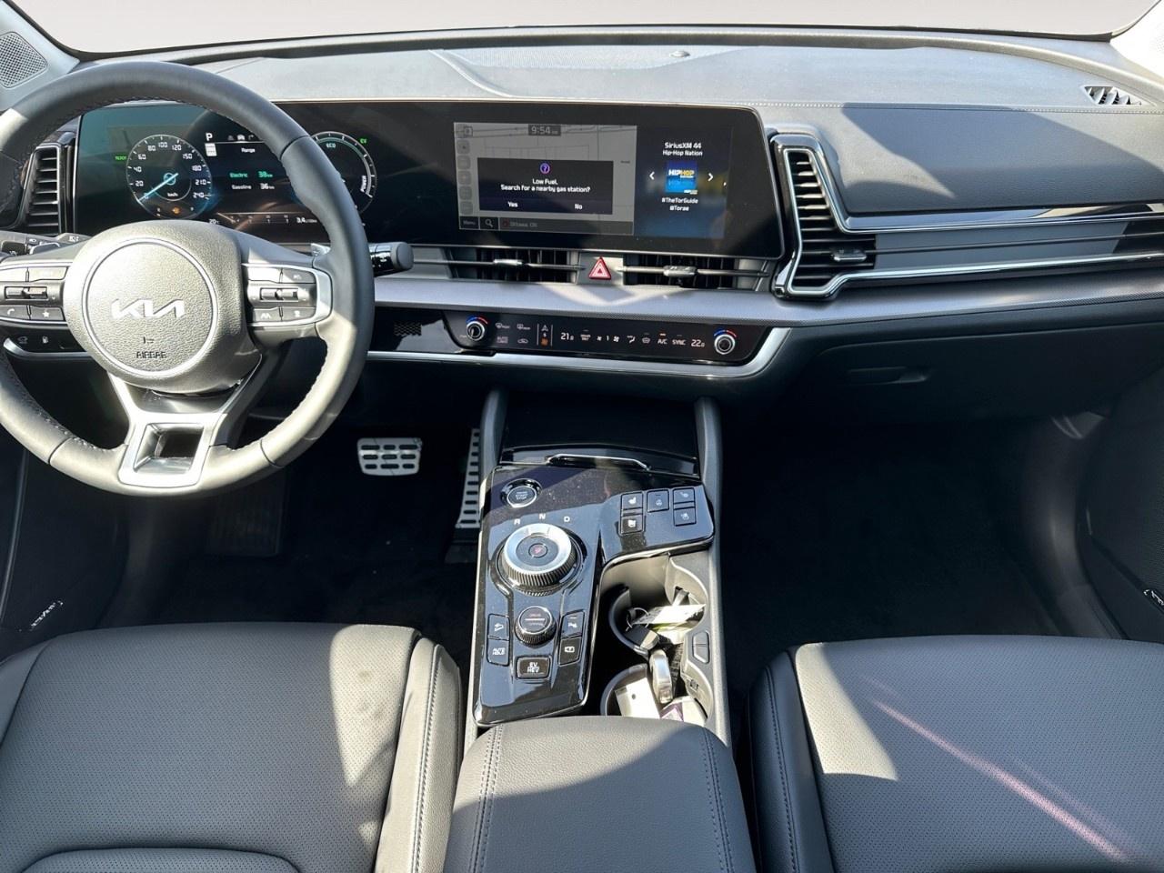 2025 Kia Sportage Plug-In Hybrid SX AWD w/Black Interior Photo