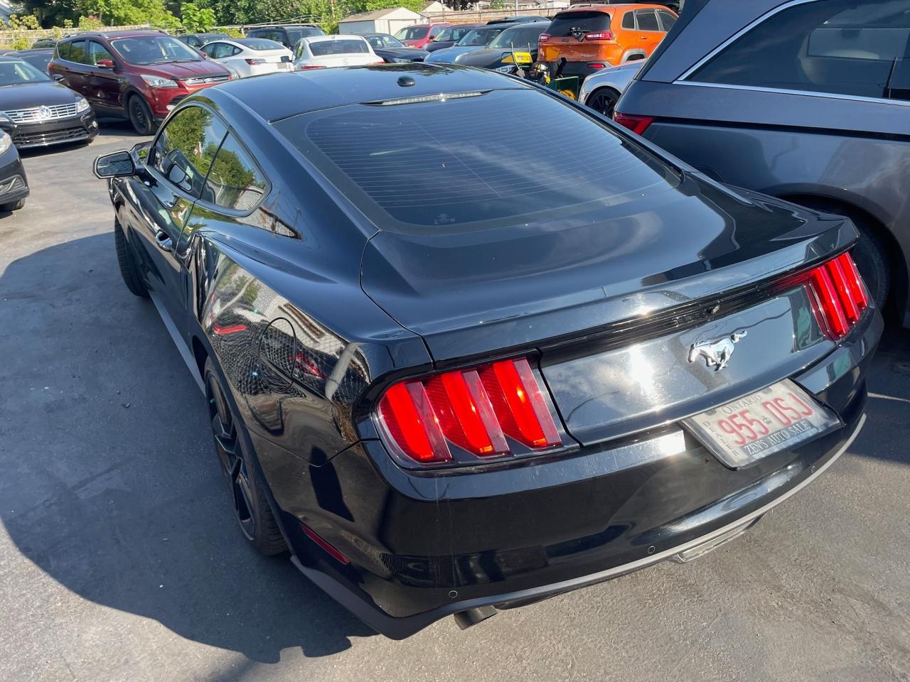 2017 Ford Mustang EcoBoost Premium *1 OWNER, NAV, BACKUP CAM* - Photo #7