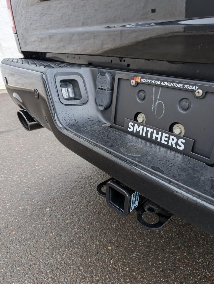 2022 RAM 1500 Classic EXPRESS Photo