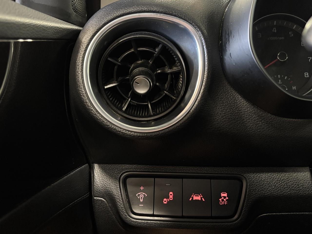 2019 Kia Forte EX Premium IVT|APPLECARPLAY|ANDROIDAUTO|HEATSEATS| - Photo #12