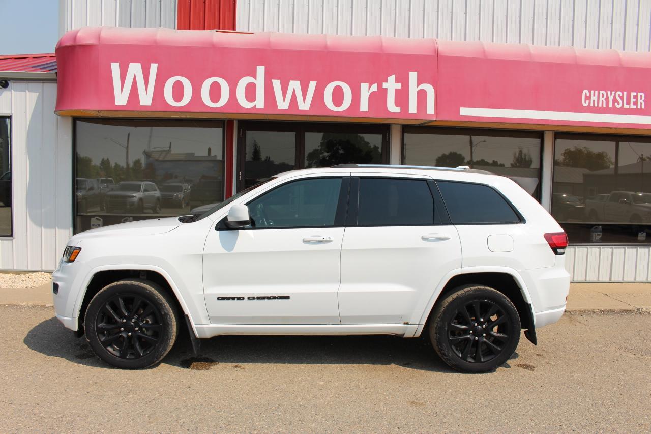 Used 2019 Jeep Grand Cherokee Altitude for sale in Kenton, MB