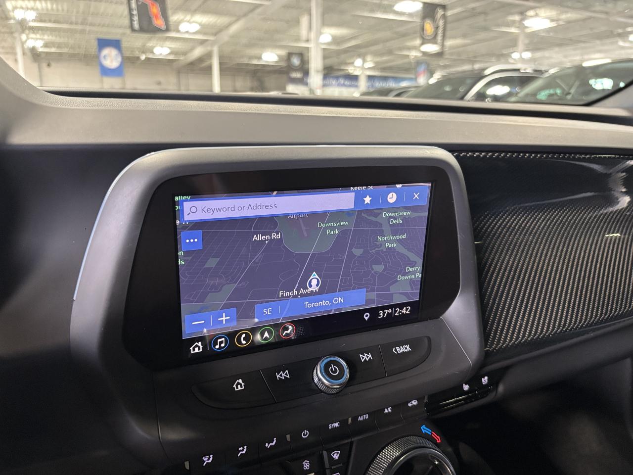 2019 Chevrolet Camaro ZL1|COUPE|LT4SUPERCHARGED|CARBONHOOD|BREMBO|HUD|++ - Photo #25