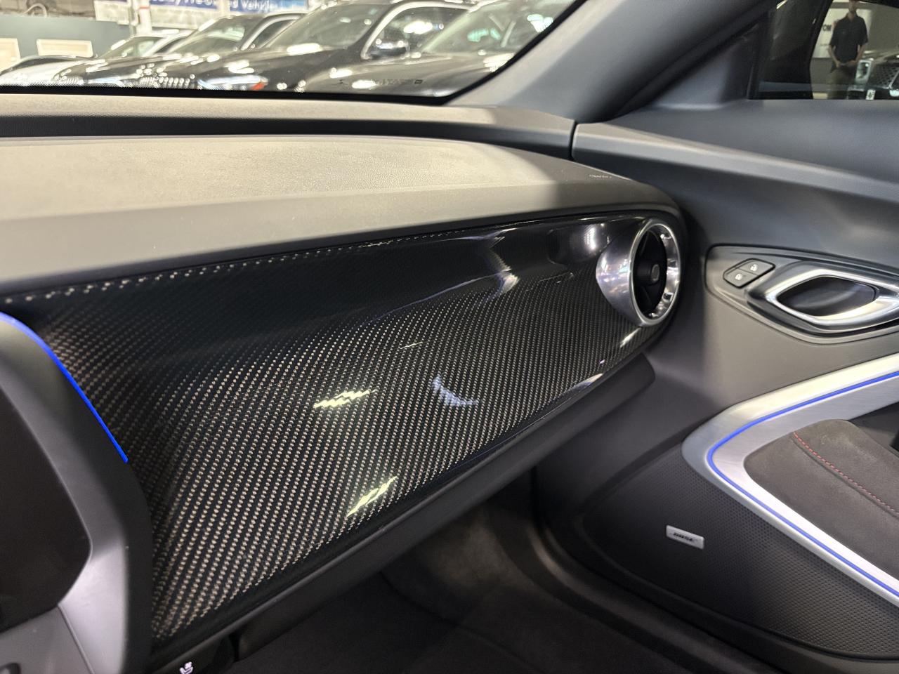 2019 Chevrolet Camaro ZL1|COUPE|LT4SUPERCHARGED|CARBONHOOD|BREMBO|HUD|++ - Photo #24