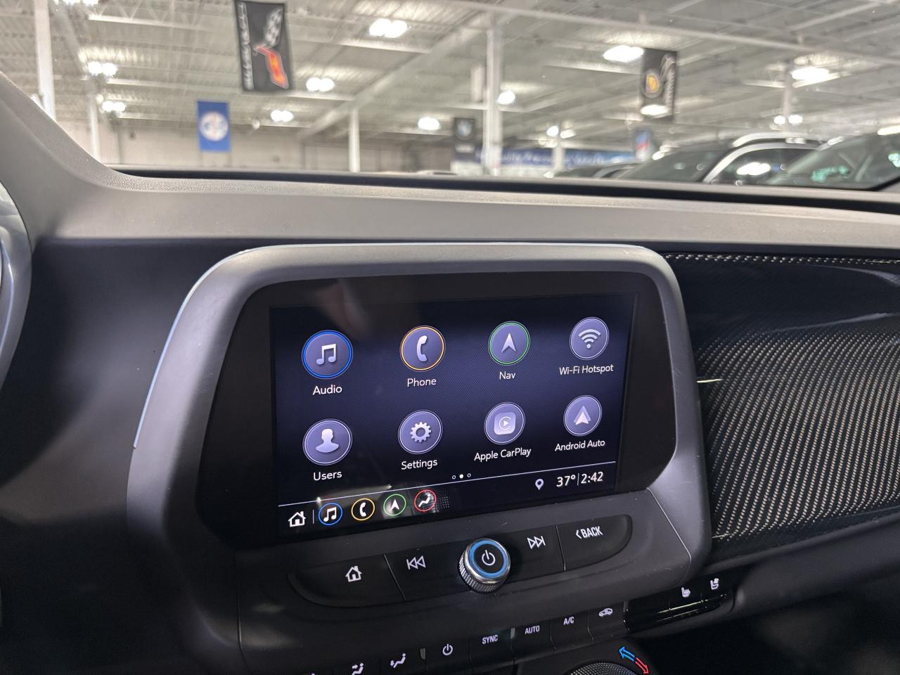2019 Chevrolet Camaro ZL1|COUPE|LT4SUPERCHARGED|CARBONHOOD|BREMBO|HUD|++ - Photo #26