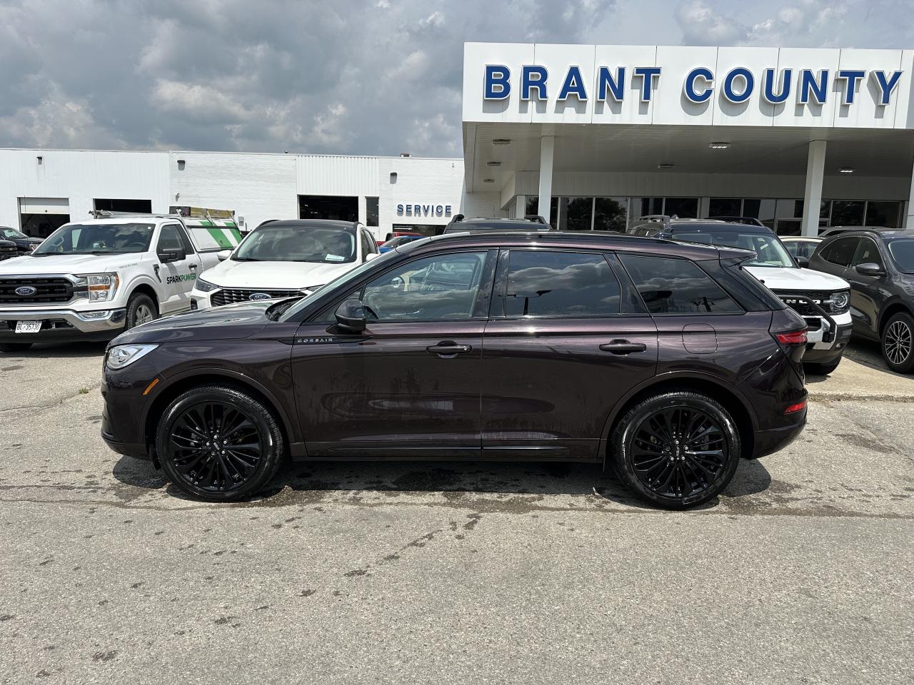 2023 Lincoln Corsair Reserve Photo2