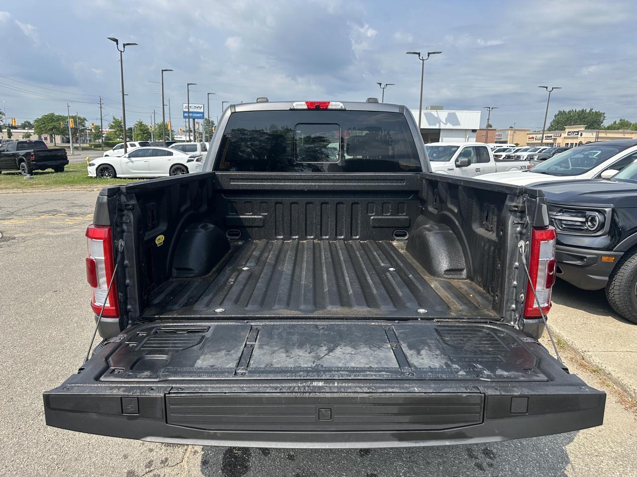 2022 Ford F-150 LARIAT | LEATHER | 4X4 | MOONROOF | SPORT PACK | Photo