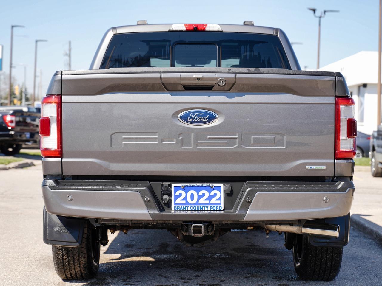 2022 Ford F-150 LARIAT | LEATHER | PANO ROOF | 4X4 | SPORT TRACK Photo