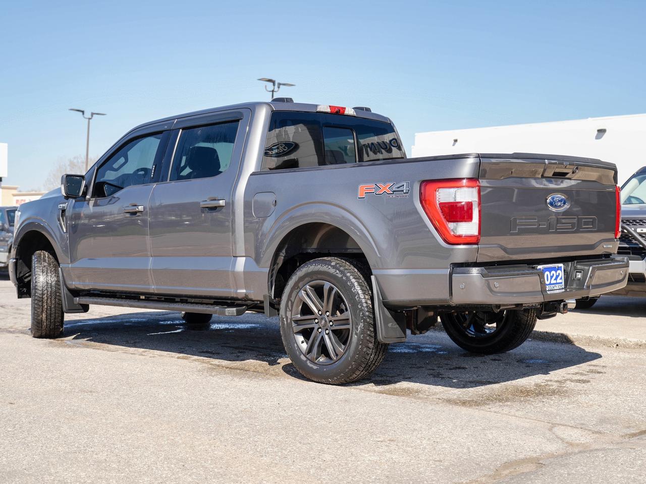 2022 Ford F-150 LARIAT | LEATHER | PANO ROOF | 4X4 | SPORT TRACK Photo3