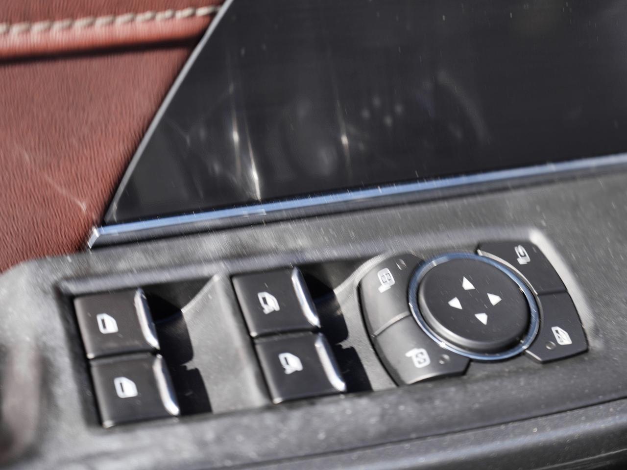 2022 Ford F-150 LARIAT | LEATHER | PANO ROOF | 4X4 | SPORT TRACK Photo