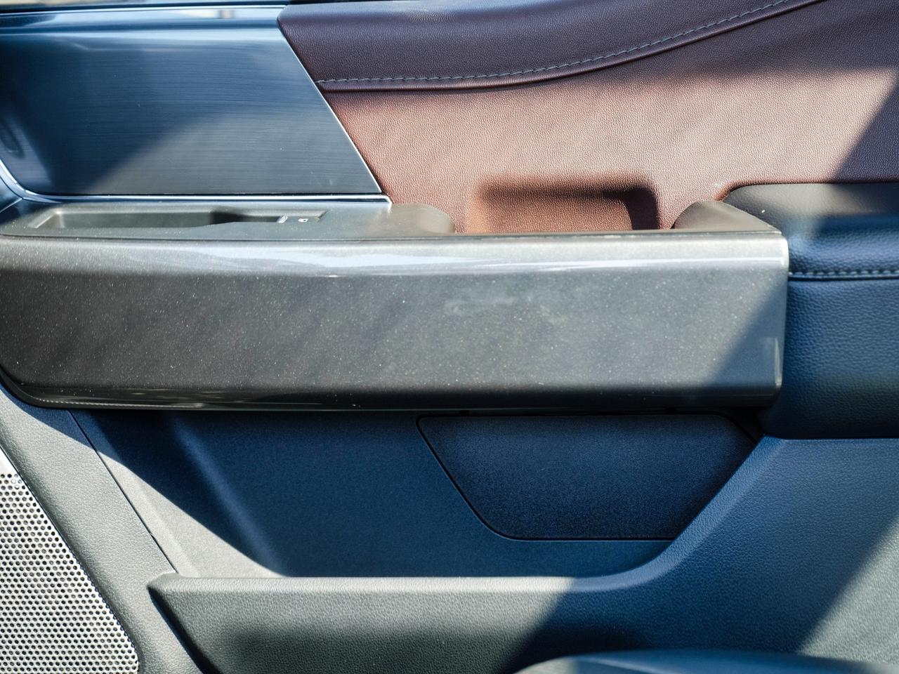 2022 Ford F-150 LARIAT | LEATHER | PANO ROOF | 4X4 | SPORT TRACK Photo