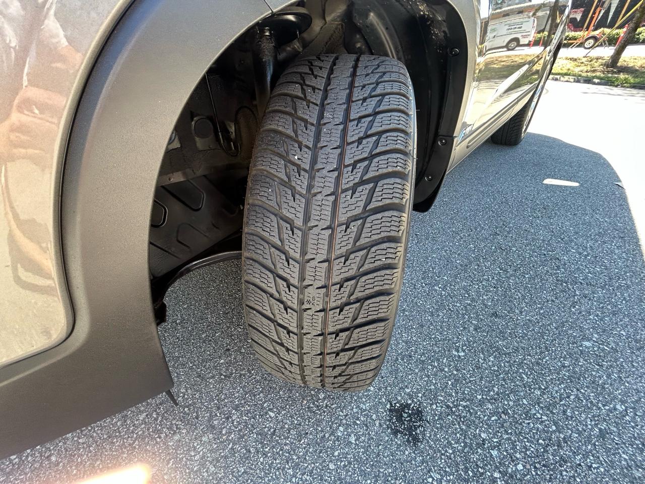 2012 Kia Sorento EX Lux w/3rd Row - Photo #11