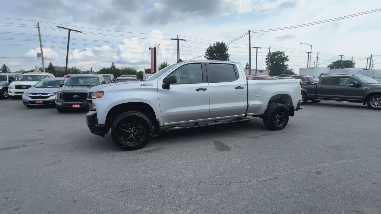 2022 Chevrolet Silverado 1500 CUSTOM TRAIL BOSS 4X4 | 6.2L V8 | CREW |CARPLAY Photo4