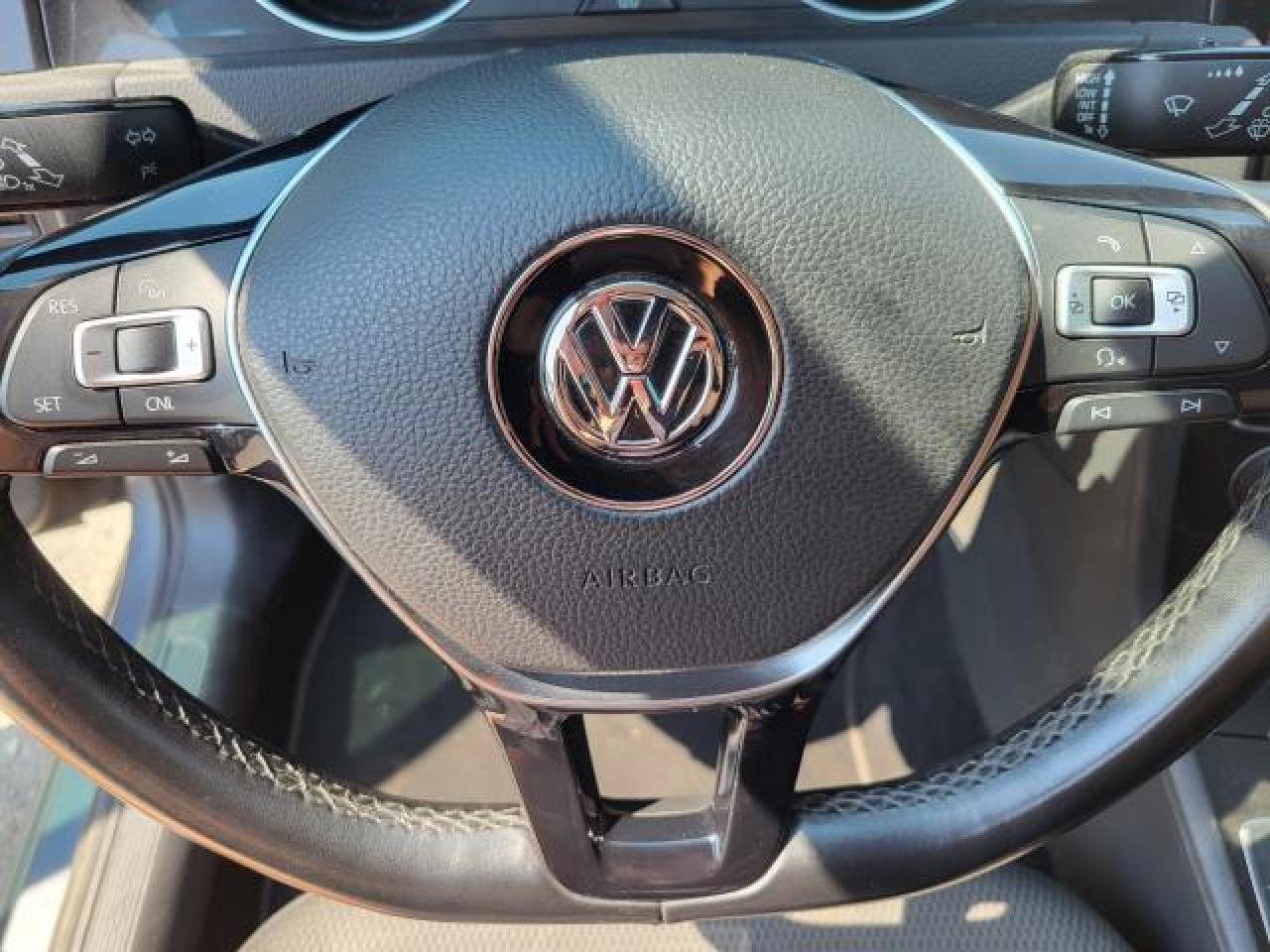 2018 Volkswagen Golf TRENDLINE Photo10