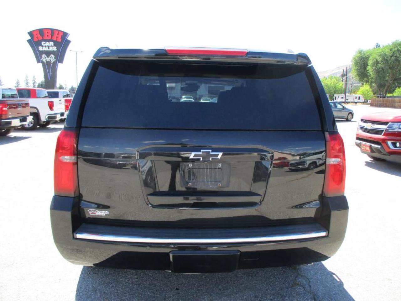 2015 Chevrolet Tahoe LTZ 4WD Photo6