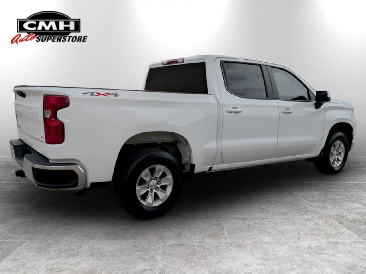 2024 Chevrolet Silverado 1500 LT  **5.3L ECOTEC3 V8 ENGINE** Photo4