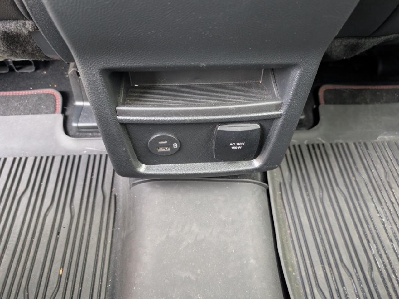 2021 Ford Edge ST Line  **CO-PILOT360 - COLD WEATH. PKG** Photo