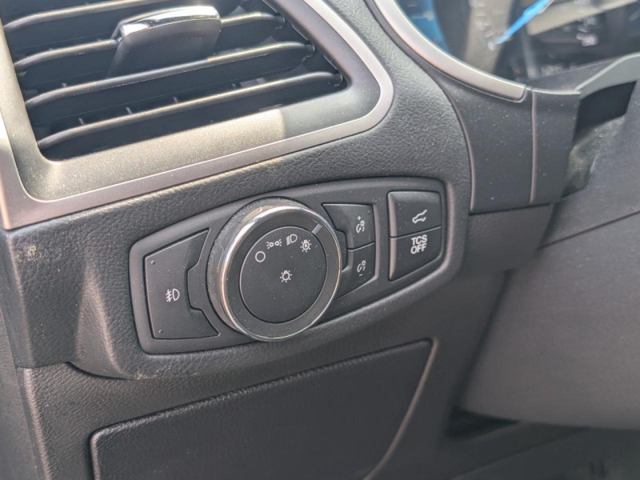 2021 Ford Edge ST Line  **CO-PILOT360 - COLD WEATH. PKG** Photo