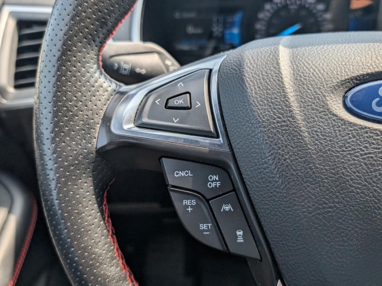 2021 Ford Edge ST Line  **CO-PILOT360 - COLD WEATH. PKG** Photo