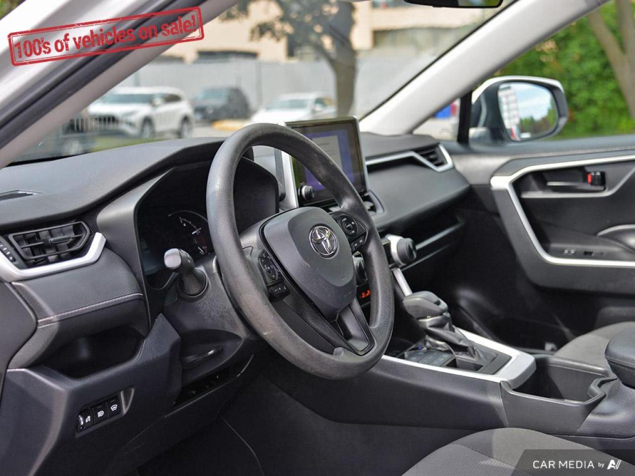 2022 Toyota RAV4 LE
