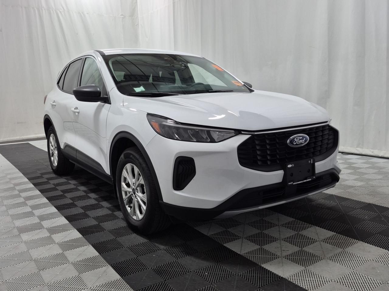 2024 Ford Escape Active Photo1