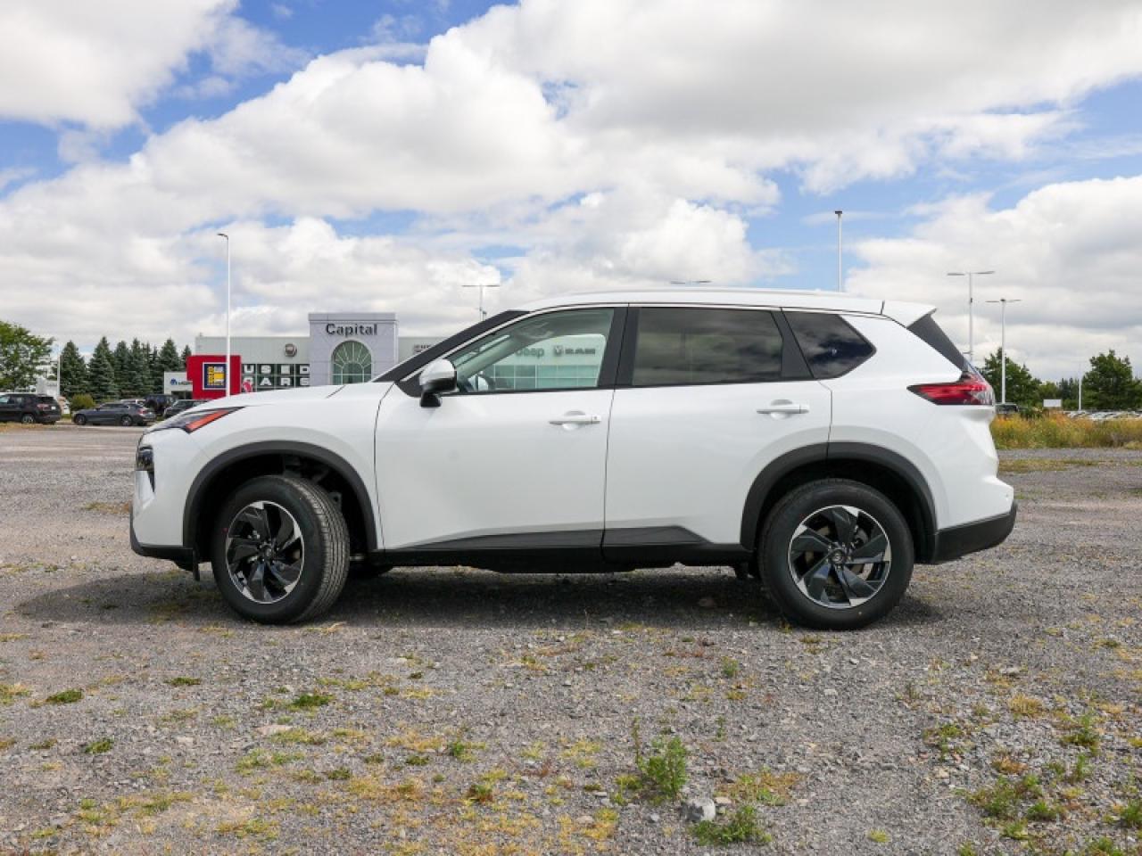 2026 Nissan Rogue SV Moonroof  - Sunroof -  Power Liftgate Photo