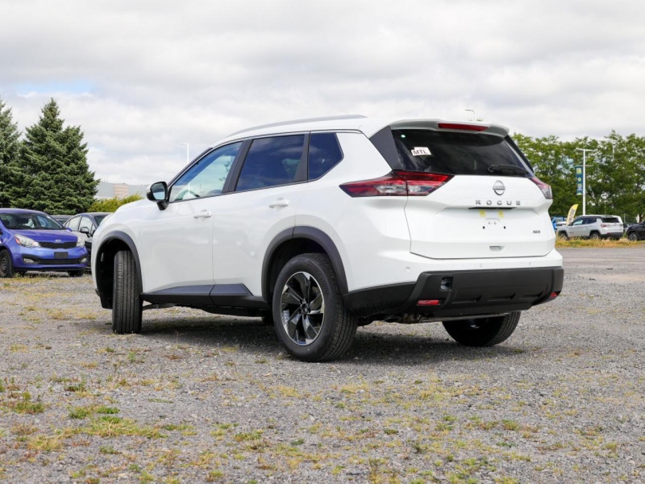 2026 Nissan Rogue SV Moonroof  - Sunroof -  Power Liftgate Photo