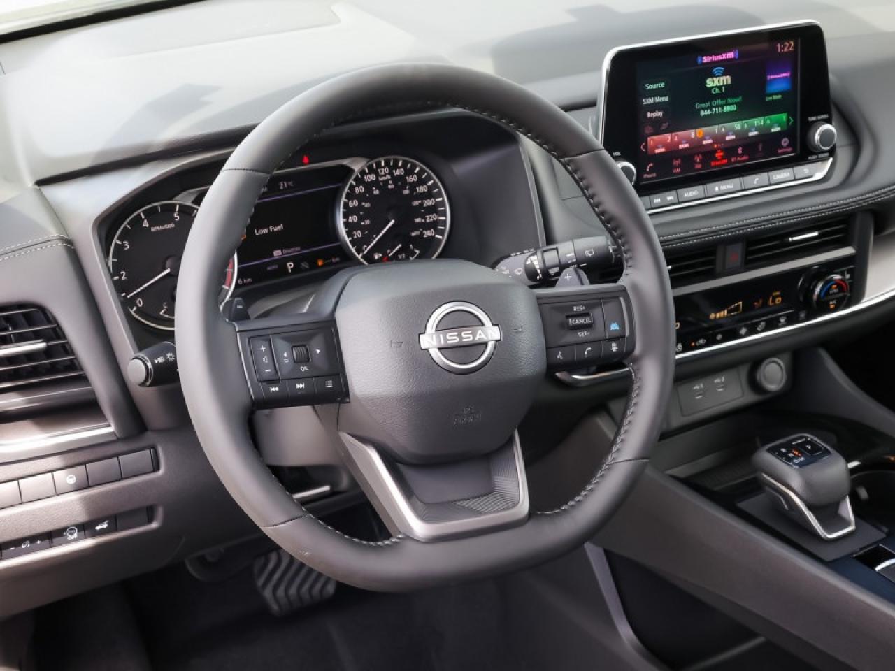 2026 Nissan Rogue SV Moonroof  - Sunroof -  Power Liftgate Photo