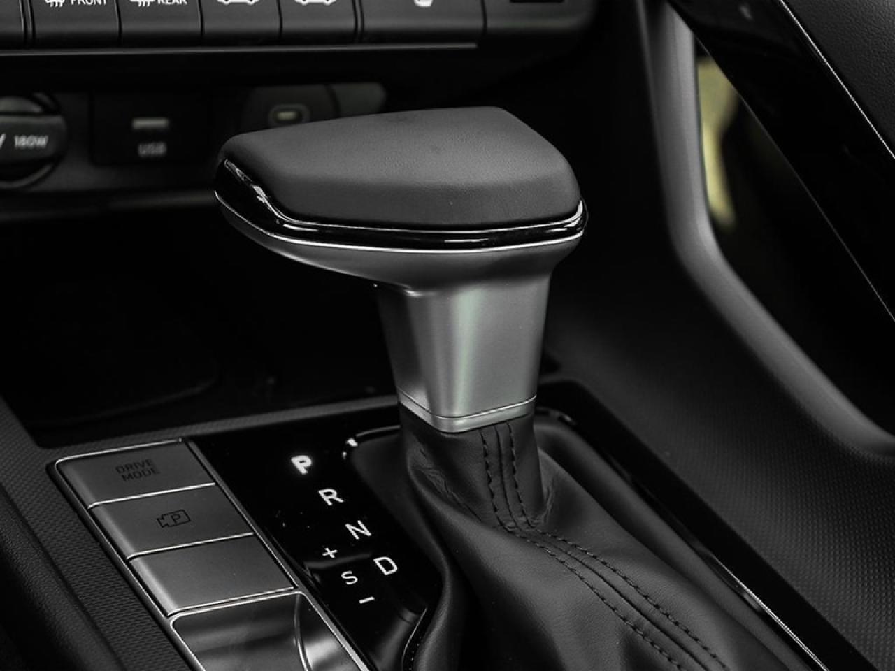 2025 Hyundai Elantra Luxury IVT  - Premium Audio - $110.20 /Wk Photo