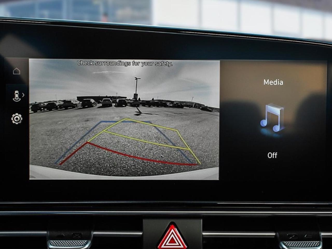 2025 Hyundai Elantra Luxury IVT  - Premium Audio - $110.20 /Wk Photo