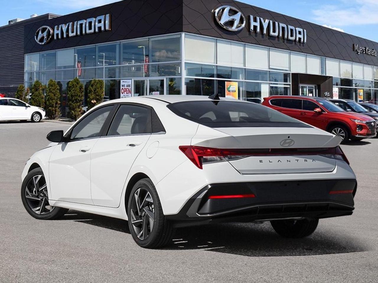 2025 Hyundai Elantra Luxury IVT  - Premium Audio - $109.88 /Wk Photo