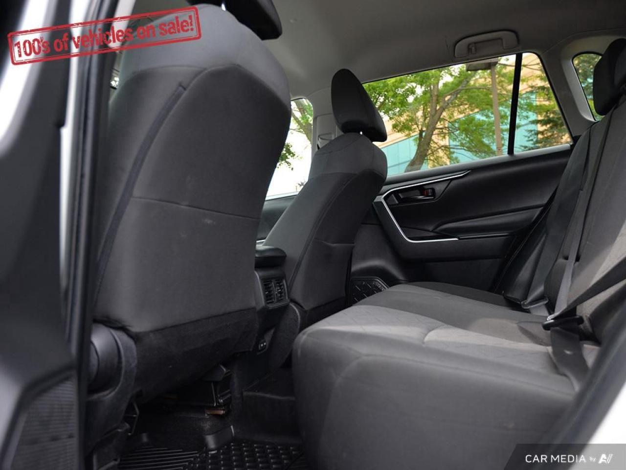 2022 Toyota RAV4 LE