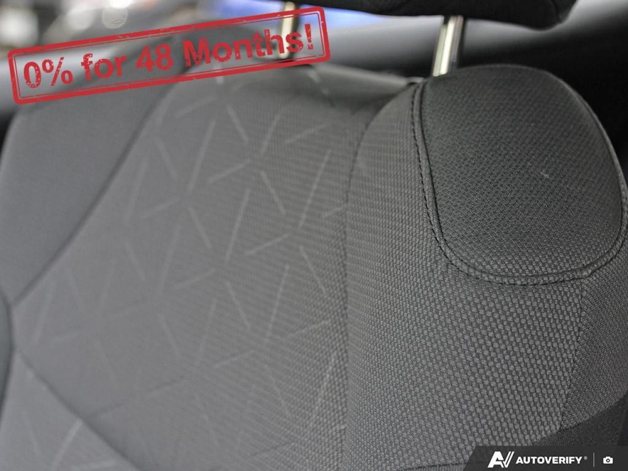 2022 Toyota RAV4 LE Photo