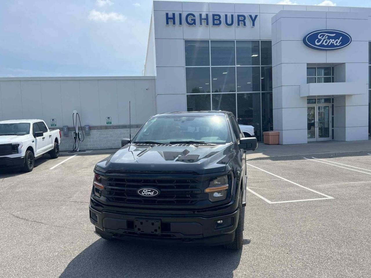 New 2025 Ford F-150 XLT for sale in London, ON