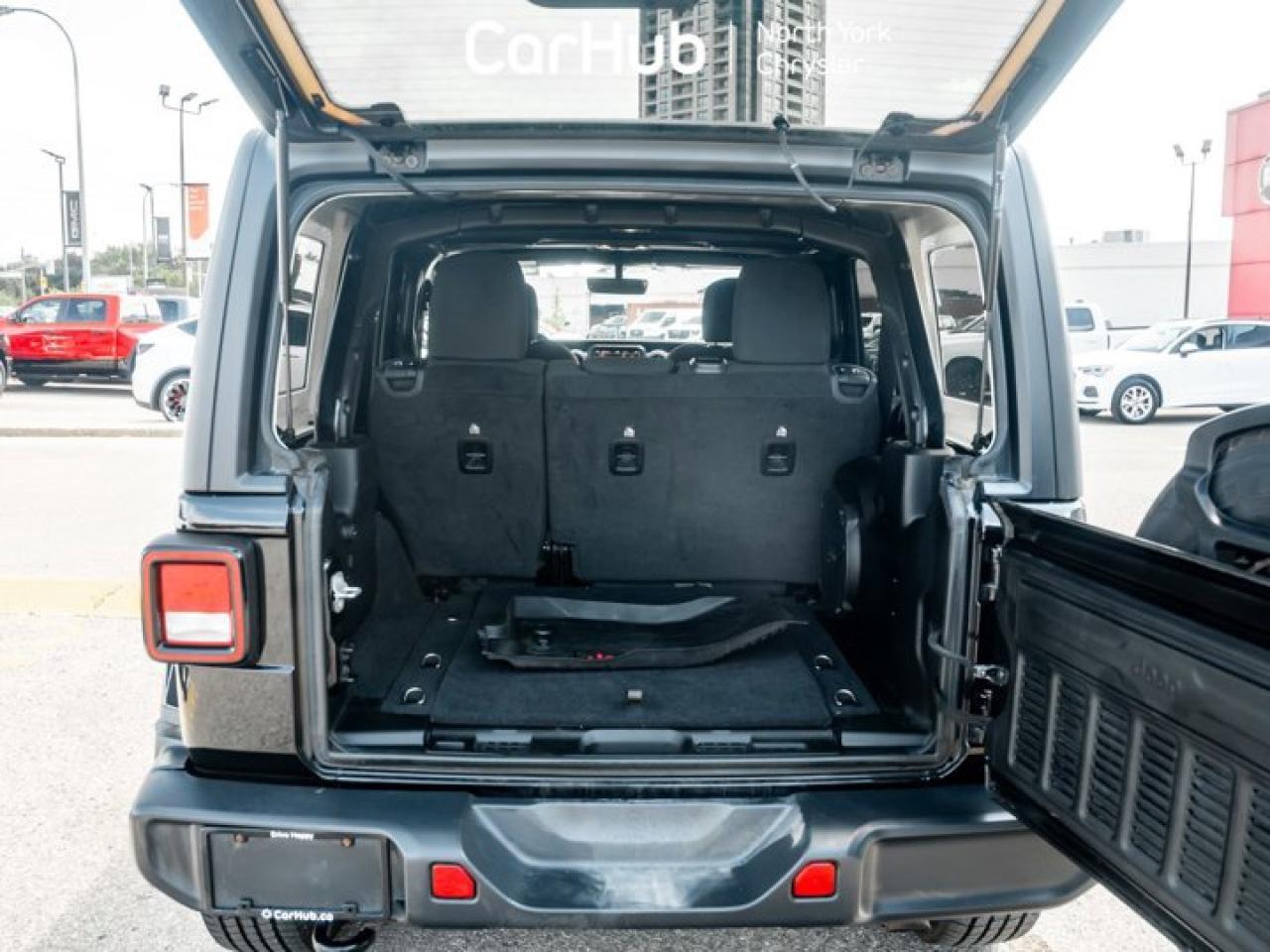 2021 Jeep Wrangler Unlimited Sahara 4x4 Uconnect 4C NAV & Sound Group Photo