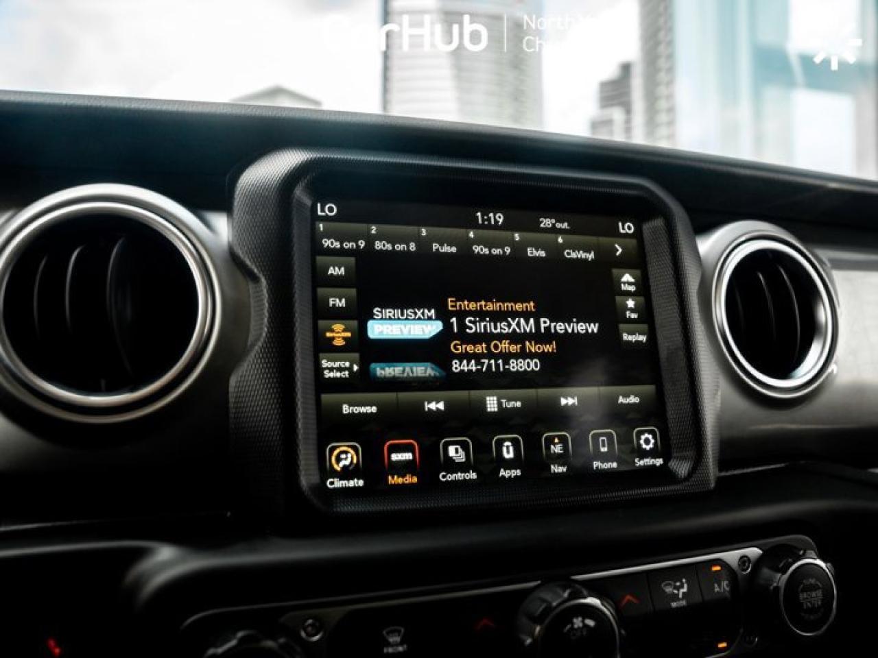 2021 Jeep Wrangler Unlimited Sahara 4x4 Uconnect 4C NAV & Sound Group Photo