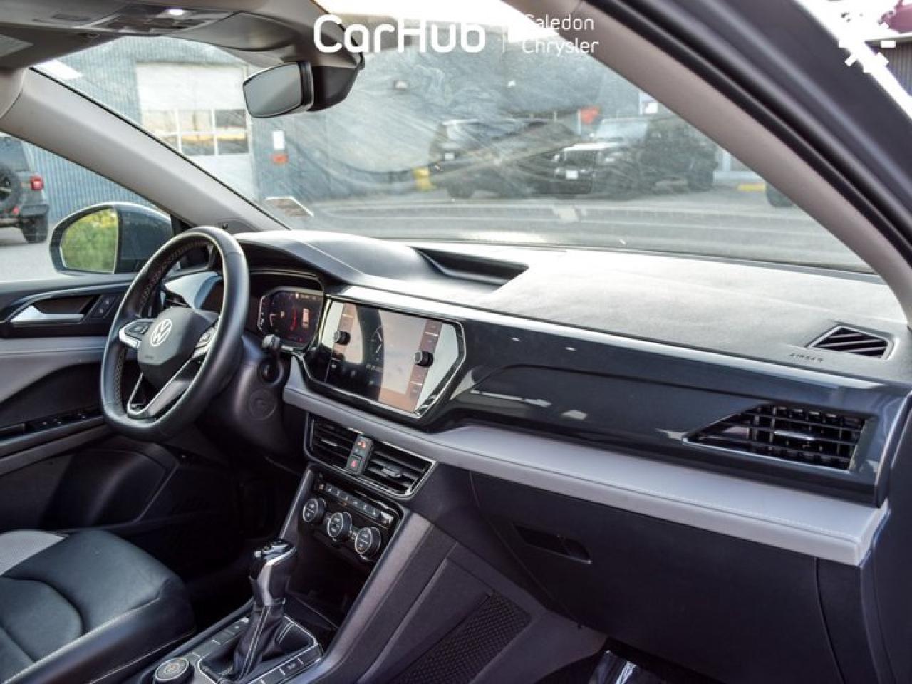 2022 Volkswagen Taos Highline 4Motion Pano Sunroof Blind Spot 19"Alloy Photo