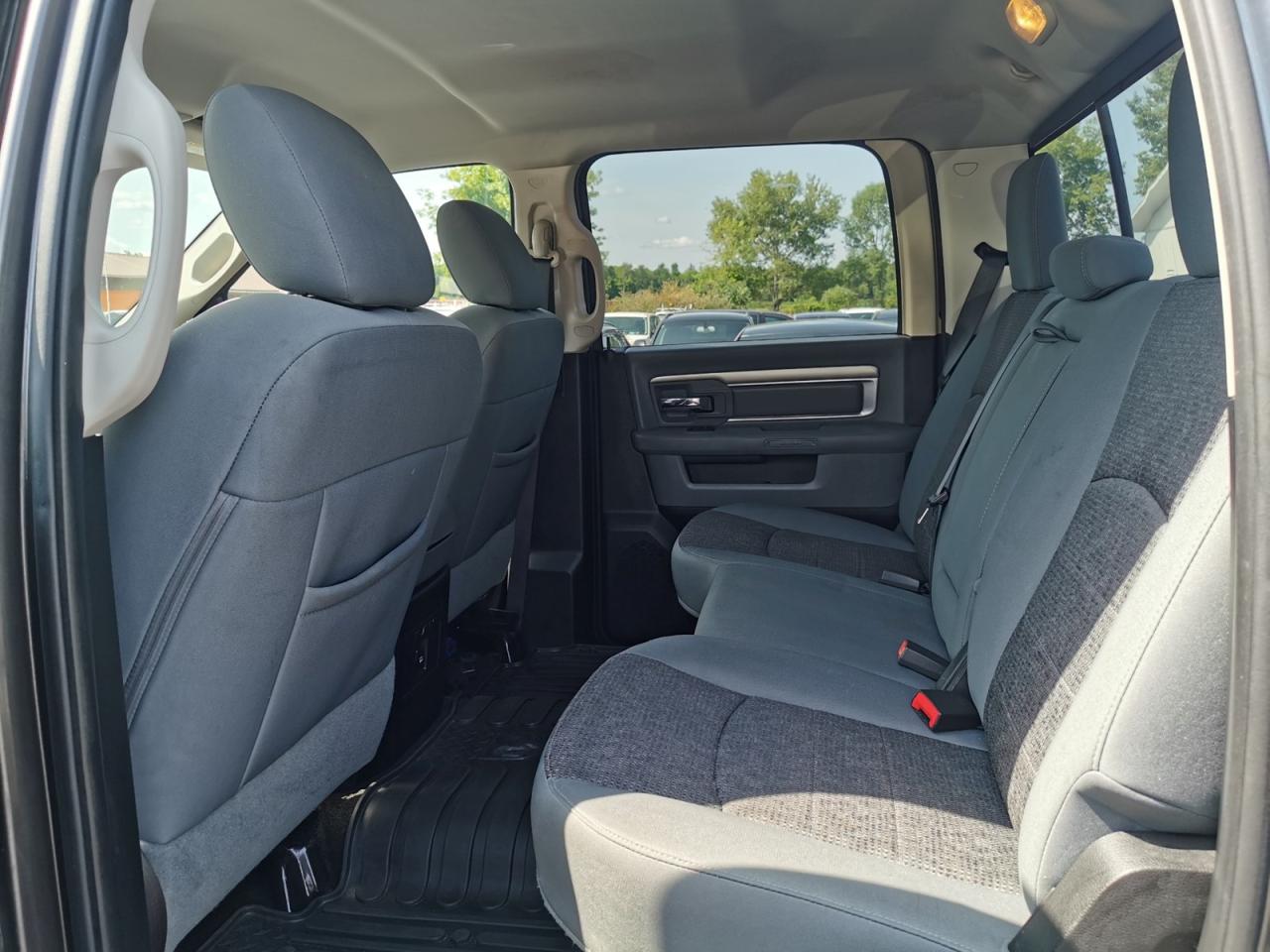 2015 RAM 2500 SLT  SWB - Photo #14